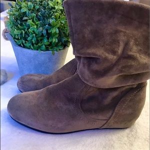 Mid Calf Slouch Boots